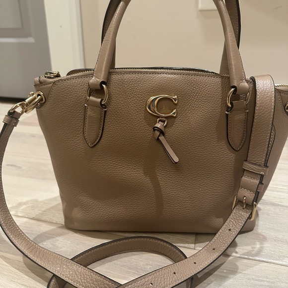 Coach Handbags - LIKE NEW! Coach Tan Gold Satchel with Signature Hardware -